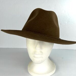 Banana Republic Factory Wool Fet Fedora Unisex size L/XL Brown Safari Vacation